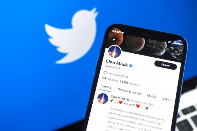 (Bag. 2) Twitter Goyah Setelah Elon Musk Mengakuisisi