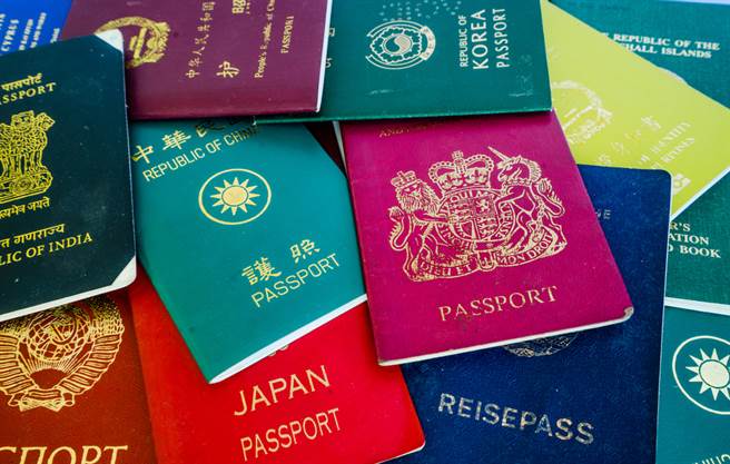 Daftar Pasport Terkuat di Dunia Versi Henley Passport Index