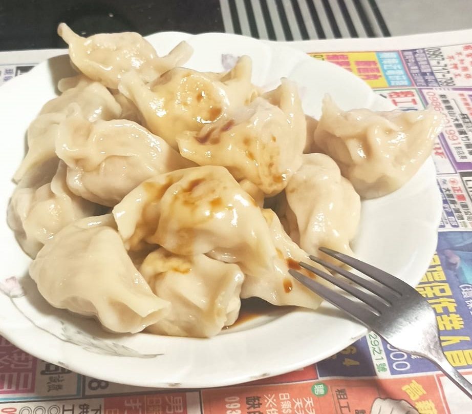 Di Hari Perceraian, “Suami Masak 16 Buah Pangsit untuk Istrinya”. Istrinya Makan Sambil Menangis
