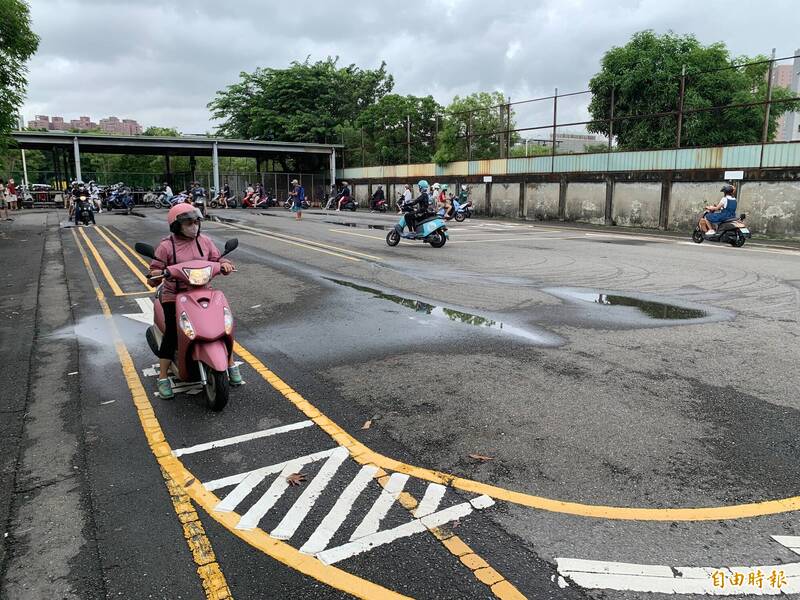 12 Tempat di Kaohsiung Ini Sediakan Lapangan Latihan Gratis untuk Ujian SIM