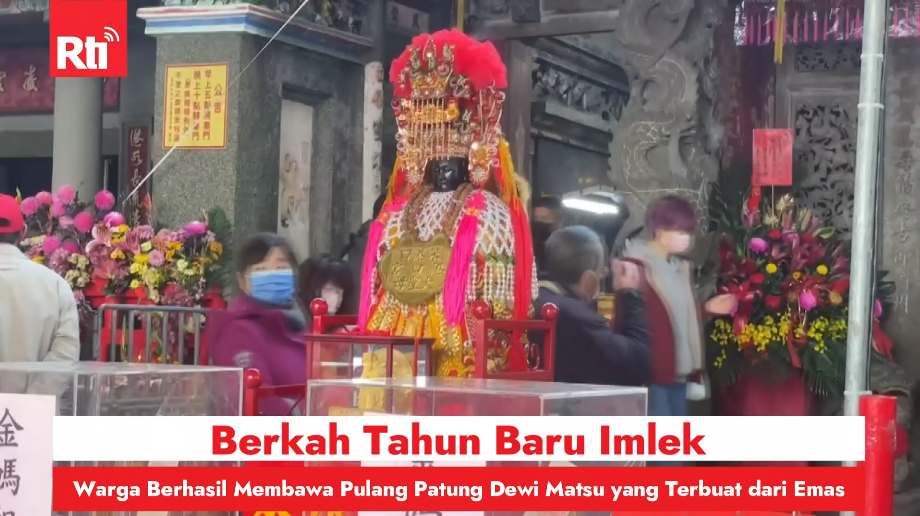 Berkah Tahun Baru Imlek, Warga Berhasil Membawa Pulang Patung Dewi Matsu yang Terbuat dari Emas