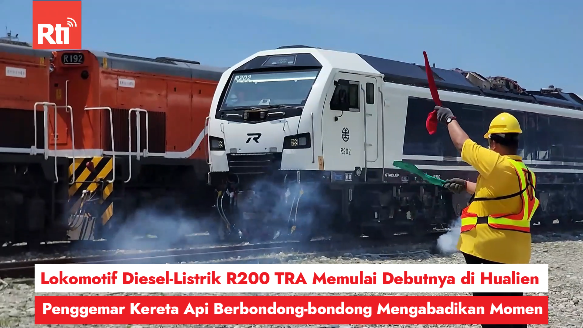 Lokomotif Diesel-Listrik R200 TRA Memulai Debutnya di Hualien, Penggemar Kereta Api Berbondong-bondong Mengabadikan Momen