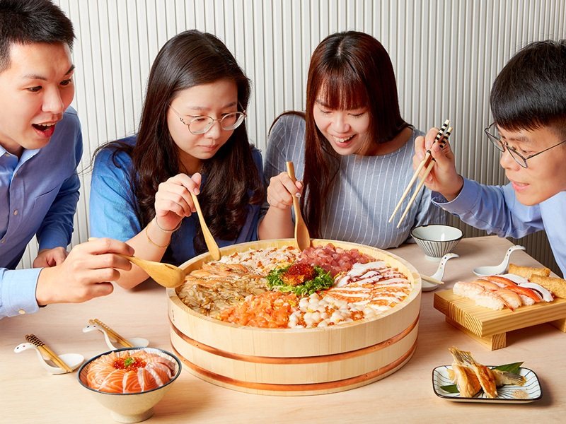 Di Negeri Rantau 210824: Tantangan Mukbang Sushi dan Donburi Seafood Raksasa Gratis! Dapatkan Hadiah Hingga NT$100 Ribu