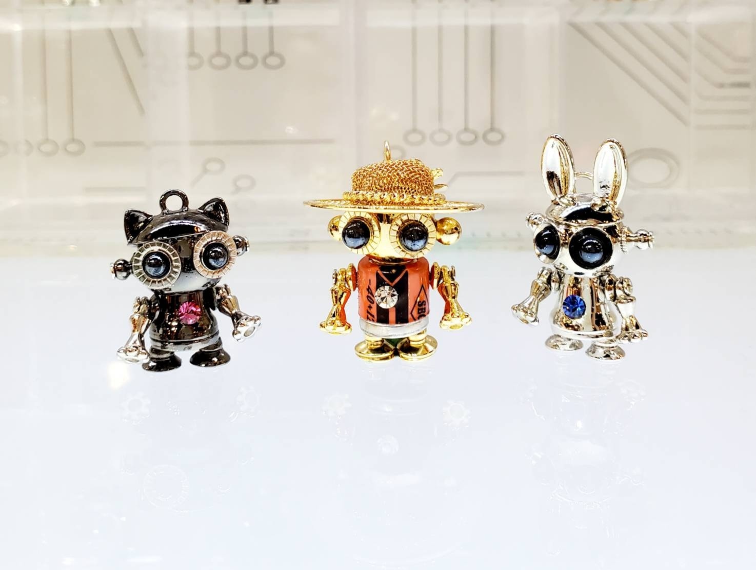 Humantek 260924: Picobaby, Suvenir Robot Mini Taiwan dari PCB Bekas