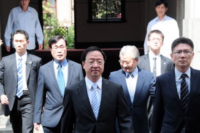 4 Tahapan Pengawasan Perjanjian Antar Selat  PM Jiang : Bersedia Mempromosikan Legalisasi