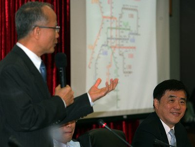 Jalur Sungshan Dibuka, Mengalihkan Jalur Damshui Xindian