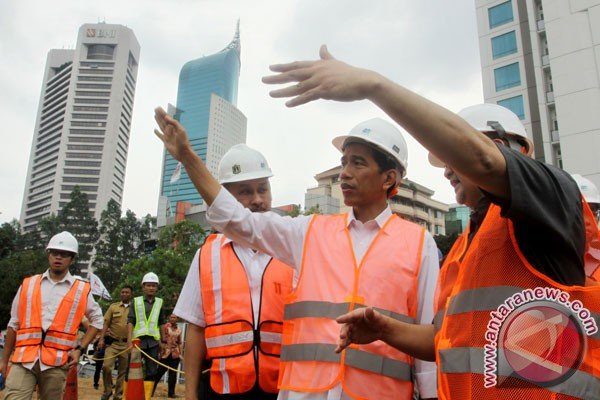 Jokowi-Emil diskusikan masalah kota Jakarta-Bandung
