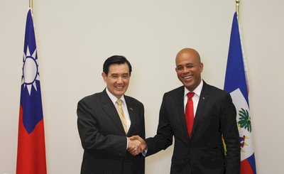 Presiden Haiti Michel Joseph Martelly melangsungkan kunjungan kenegaraan di Taiwan