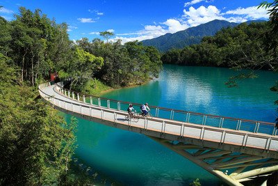 Polusi Karbon Sun Moon Lake Menempati Urutan Teratas  Penggunaan Mobil Listrik Menolong Bumi