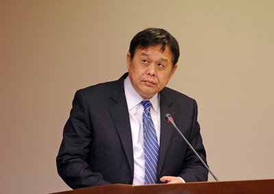 Menteri Tenaga Kerja sangkal laporan bahwa penggunaan buruh asing adalah penyebab rendahnya upah tenaga kerja di Taiwan