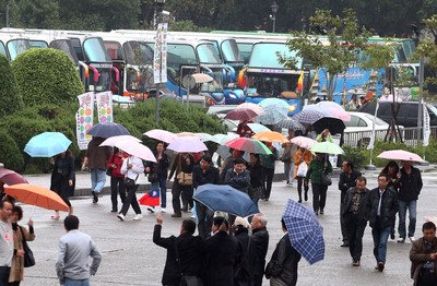 Biro Pariwisata : Wisatawan Bebas Daratan Tiongkok Mencapai 1 Juta