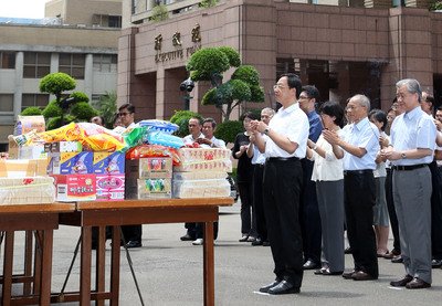 Turut Berduka Cita, Yuan Eksekutif Kibarkan Bendera Setengah Tiang Selama 3 Hari