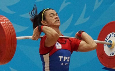 Pengangkat besi Taiwan catat rekor dunia baru dan memenangkan medali emas pertama bagi Taiwan dalam Asia Games