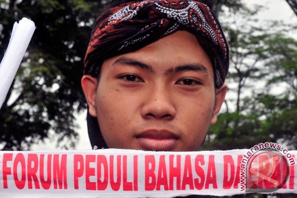 Ahli: Upaya Mempertahankan Bahasa Daerah Harus Serius