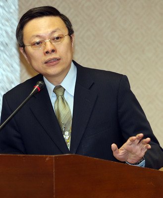 Siswa Daratan Tiongkok Nikmati Askes, Menteri Wang : Bisa Mengisi Kas Askes