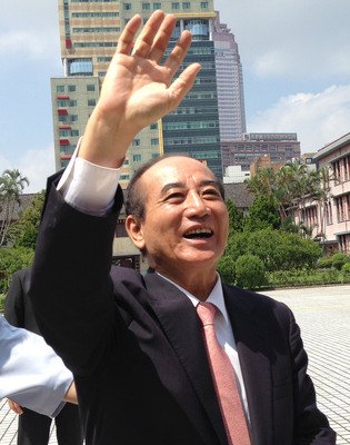 Wang Jin Pyng Memenangkan Gugatan Keanggotaan KMT