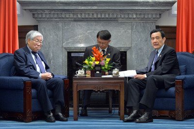 Presiden Ma Menerima Kunjungan Pakar Ekonomi Jepang Bahas Pengaruh FTA Daratan Tiongkok-Korea