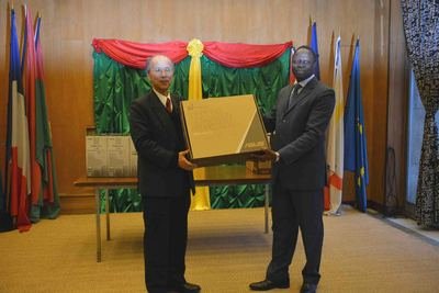 Taiwan Sumbang Produk IT Untuk Kantor Dubes Burkina Faso Di Perancis
