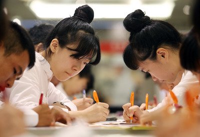 Survei : Gaji Rendah Penyebab Mengalir Keluar Tenaga Kerja Taiwan