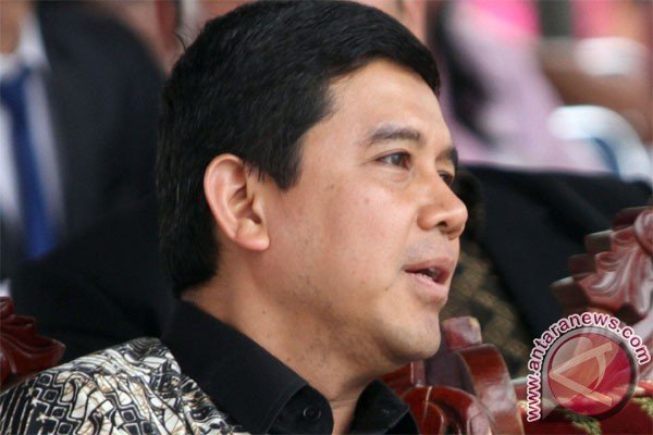 Pemerintah Akan Salurkan Dana Desa Lewat Kabupaten