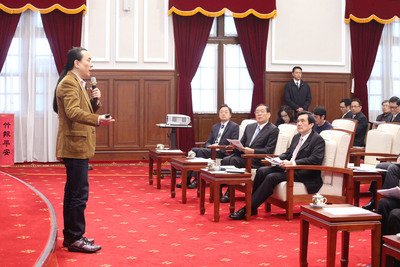 Presiden Ma: Tidak Ikuti Era Internet, Pemerintah dan Masyarakat Kalah Bersama