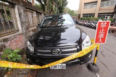 Tabrakan di depan Kantor Kepresidenan disebabkan kelalaian pengemudi