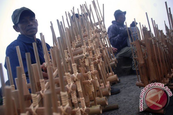 Rekor dunia angklung akan dipecahkan 4.117 ABK