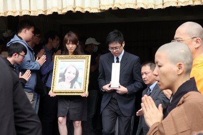 Upacara Pemberian Duka Cita untuk Cindy Yang