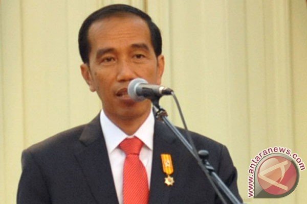 Presiden Jokowi bagikan 
