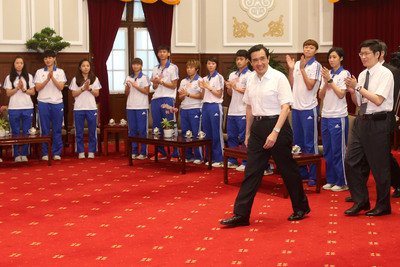 Presiden Ma: Kesehatan Fisik Adalah Kekuatan Negara, Semua Program Olahraga Terus Dijalankan