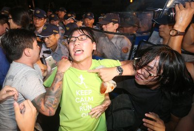 Kementrian Pendidikan Sayangkan Aksi Masuk Paksa oleh Demonstrator Ke Gedung Pemerintah