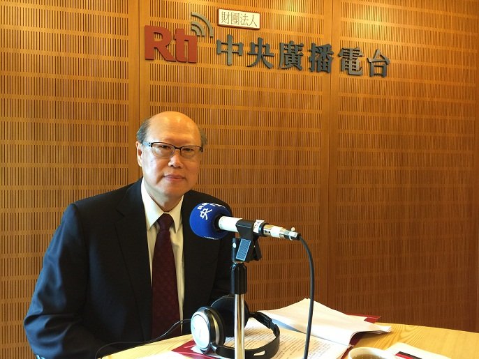 Kung Chung-chen: Tingkatkan Denda Atasi Pemalsuan Paspor