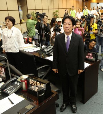 William Lai Turut Sidang Interpelasi  Tsai Ing Wen Menghormati Keputusannya