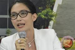 Rieke sayangkan tenaga kerja tak masuk paket kebijakan ekonomi