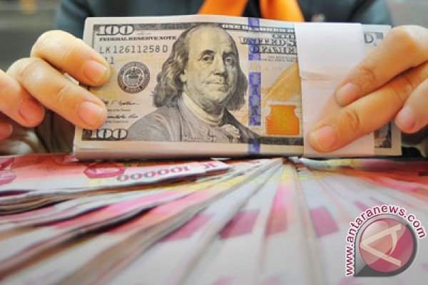 Rupiah melemah, pemerintah diminta jaga harga sembako