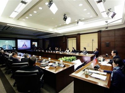 RTI Siaran Langsung Konfrensi Presiden-Parlemen EU