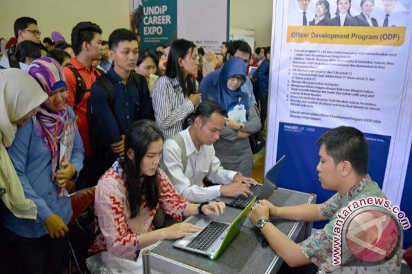 Industri Butuh 600 Ribu Tenaga Kerja Kompeten Per Tahun