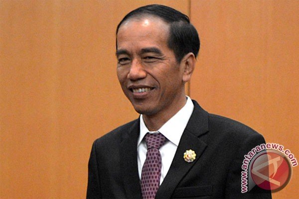 Presiden Jokowi minta percepat pembangunan pembangkit listrik