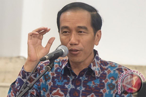 Presiden ratas bahas penggunaan satelit bergerak