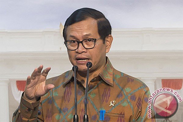 Penjelasan Istana soal ojek online