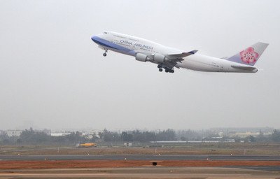 Landasan Bandara Taoyuan Kembali Beroperasi Normal