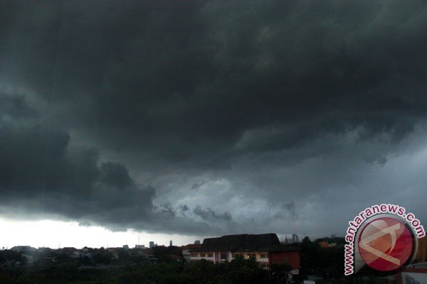 Prakiraan Cuaca  02 Januari 2016