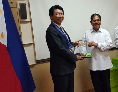 Piagam Penghargaan Dirjen MJIB dari Filipina