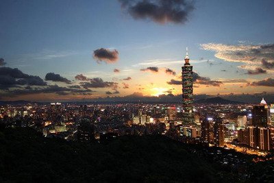Gedung Taipei 101 Turut Kegiatan Jam Bumi