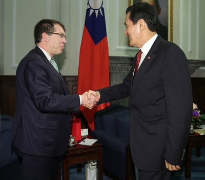 Presiden Ma himbau Daratan Tiongkok bubarkan tentara tidak menghalangi kepentingan warga Taiwan