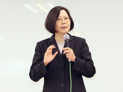 Tsai Ing-wen: Partai DPP akan Pertahankan Status Quo untuk Hubungan Antar Selat