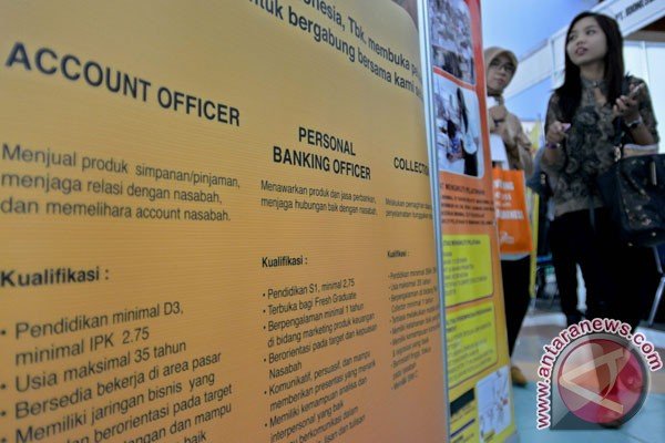 40 perusahaan ramaikan 'job fair