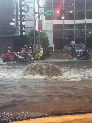 Lebih dari 10.000 penumpang terpengaruh oleh gangguan layanan kereta api
