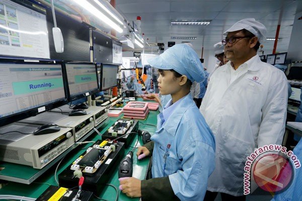 Pemerintah diharap segera tegaskan kombinasi hardware dan software TKDN