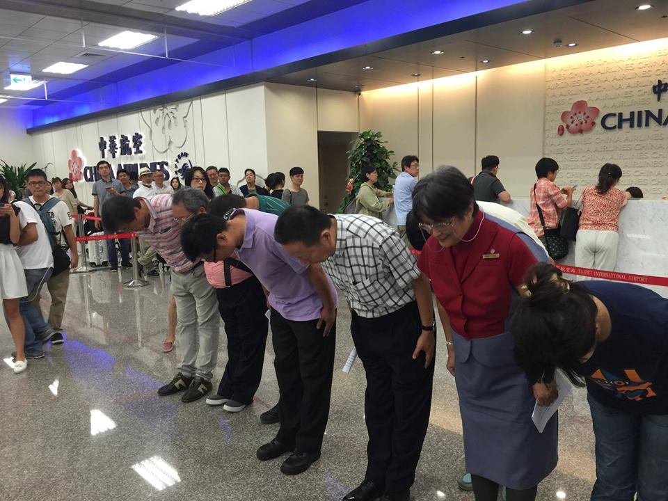 Kerugian Ratusan Juta Akibat Mogok Kerja Kru China Airlines
